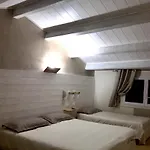 Πανσιόν Logis L' D'uzes 3*