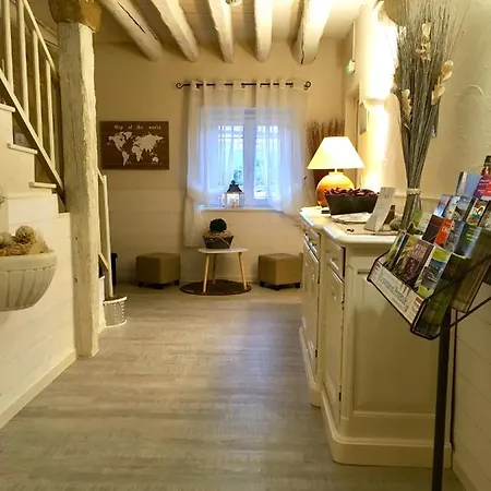 Logis L' D'uzes Vendégház 3*