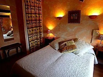 Logis L' D'uzes 3* Uzès